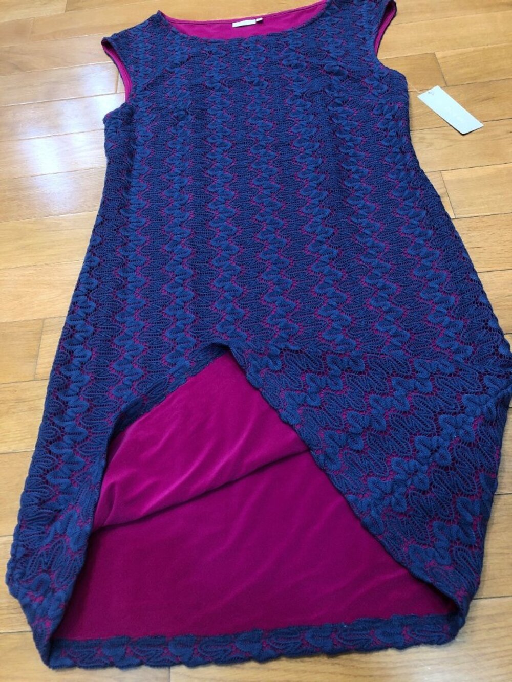 NWT Ellie Kai Emily Dress Fuchsia Sheath Dress With Navy Lace Overlay Size 10 - Picture 8 of 12